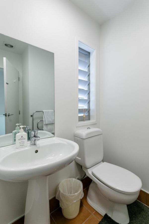 Gorgeous 3 Bedroom Townhouse Auckland Exteriör bild